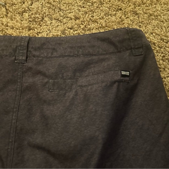 Gray swim trunks - Picture 3 of 7